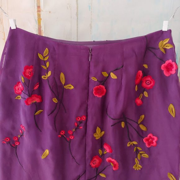 CLIO 100% silk floral embroidery sheer shell zipper w dart waist/4/plum & pink - Picture 3 of 5